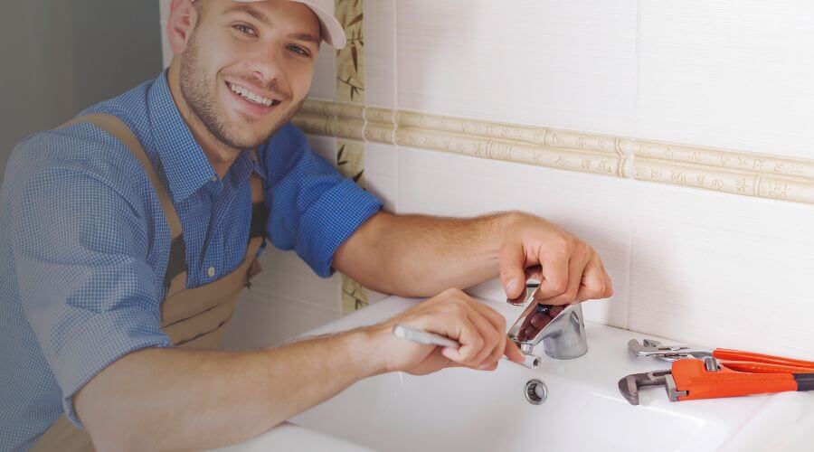 Handle or spout repair in Pinecliffe, CO